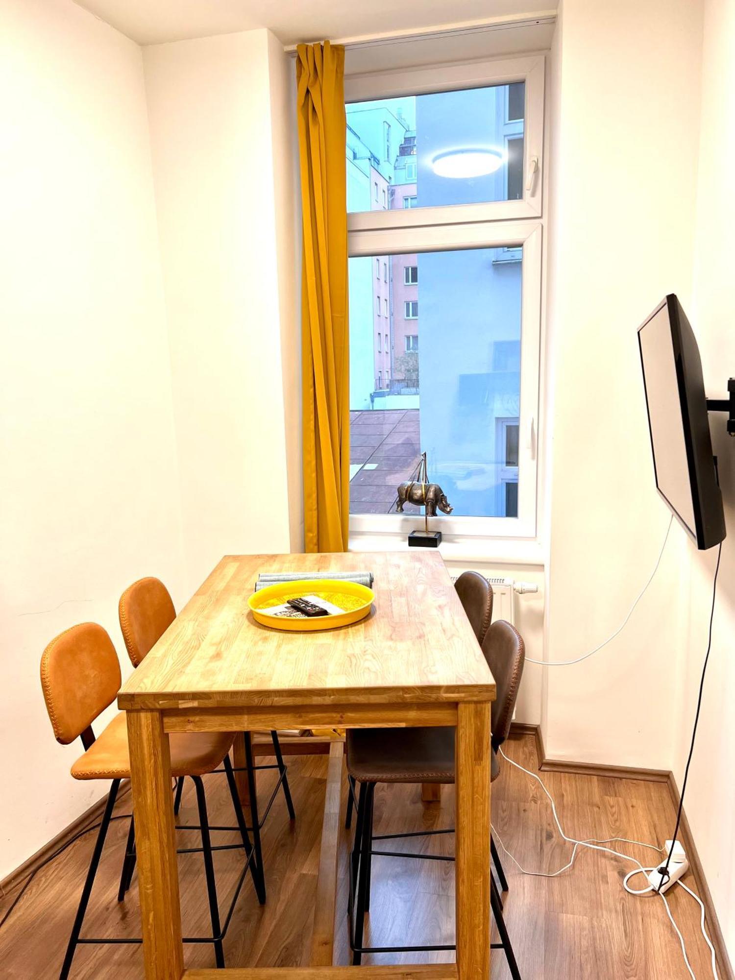 The Barts - Self Check-in Apartmán *